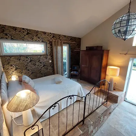 La Cachette Des Amoureux *