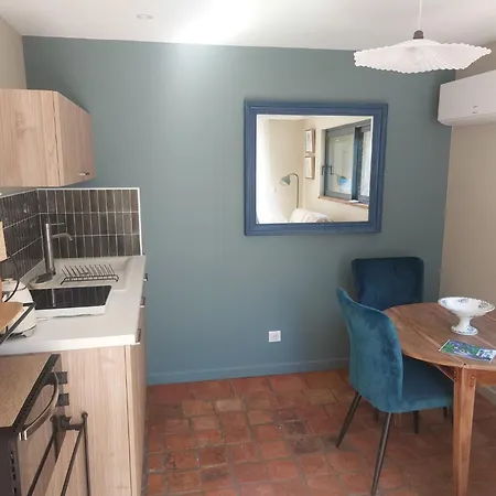 La Cachette Des Amoureux *